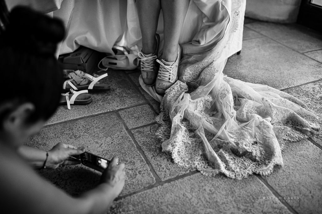 Candid wedding photographer in Sardinia